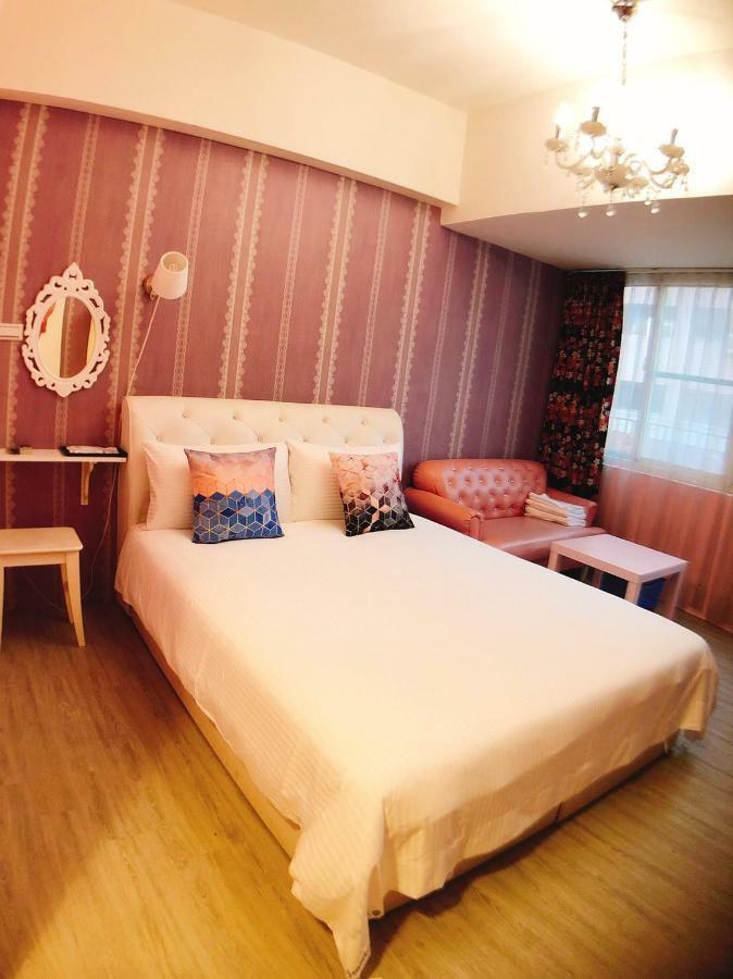 Appartement Traveler Station R15 à Kaohsiung Extérieur photo